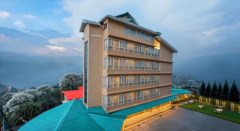 Summit Namnang Courtyard & Spa - MG Marg Resort in India
