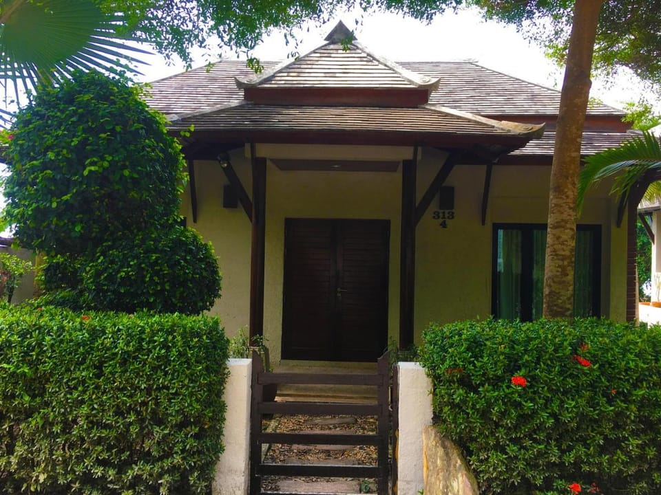 Penn Sunset Villa 4 Villa in Krabi Changwat