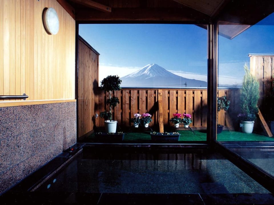Lake Villa Kawaguchiko Villa in Shizuoka Prefecture