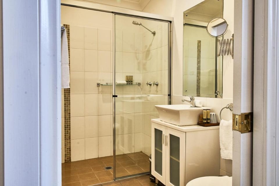 The Bronte Boutique Hotel Bed and Breakfast in Maitland