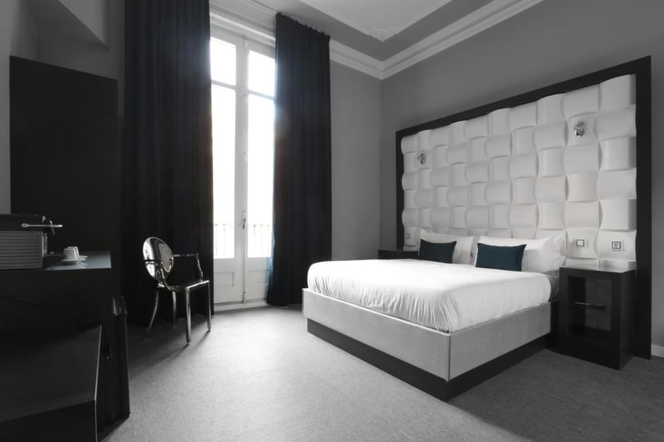 Amra Barcelona Gran Via Bed and Breakfast in Barcelona