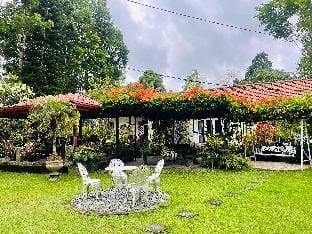 Yalegoda Walauwa Homestay Vacation rental in Central Province