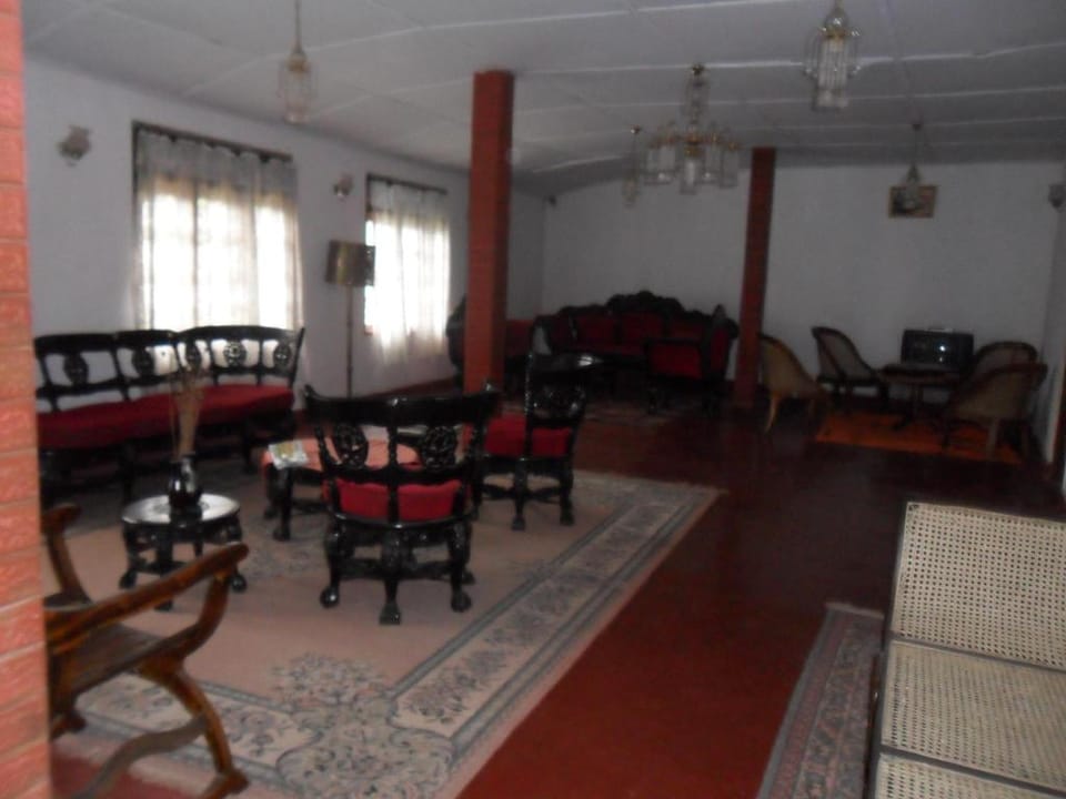 Madhusha Rest Hotel Bed and Breakfast in Central Province