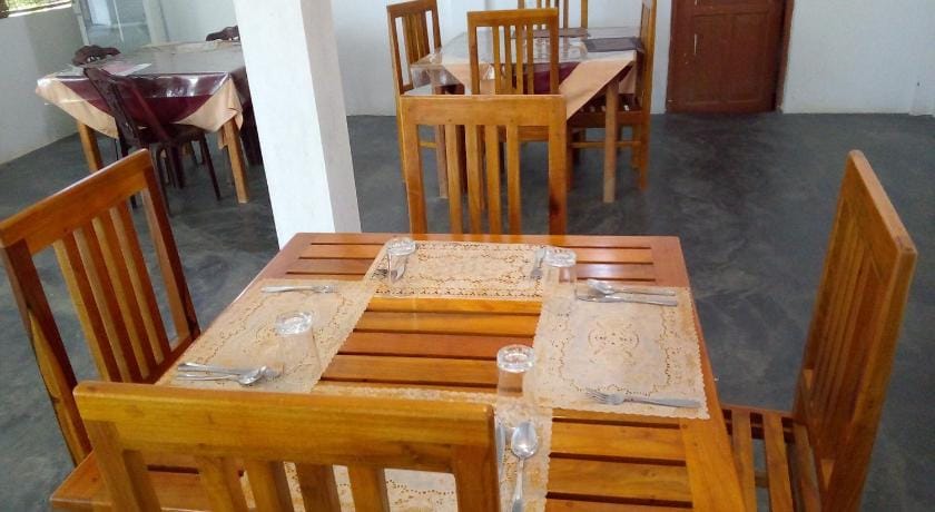 Hotel Gayan's Hotel in Southern Province