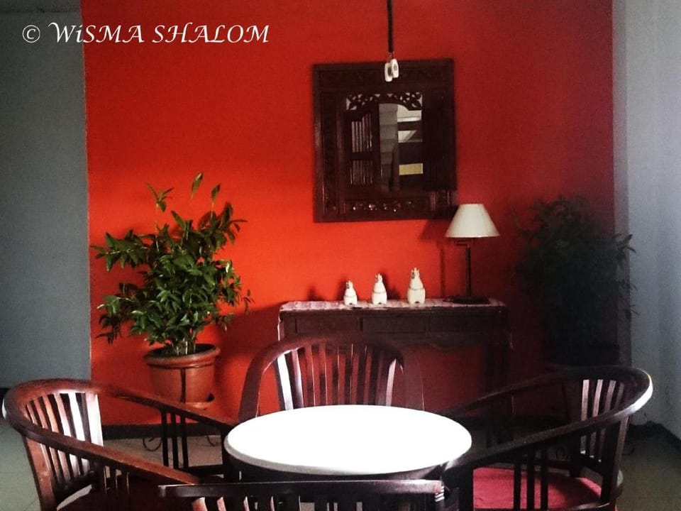 Wisma Shalom Guesthouse Hotel in Jakarta