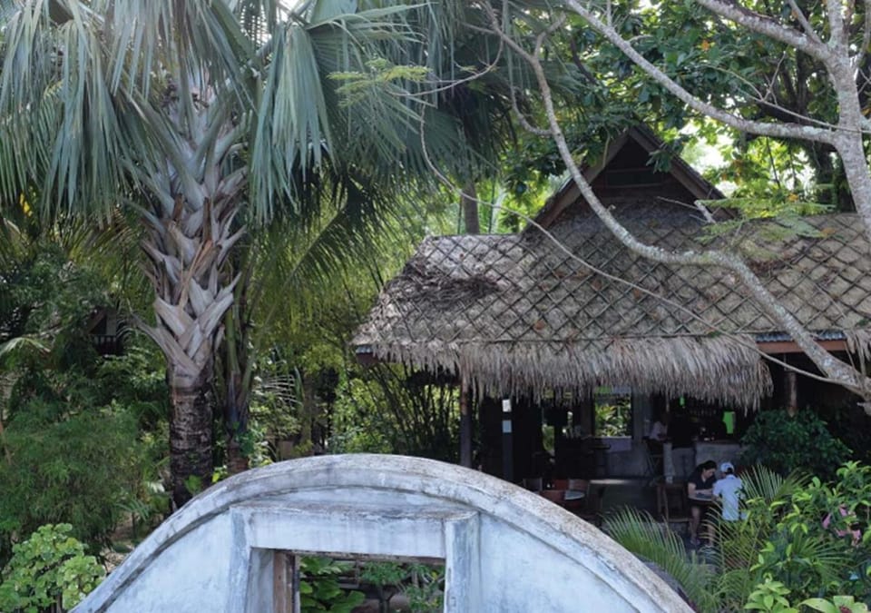 Panji Panji Tropical Wooden Home Villa in Kedah