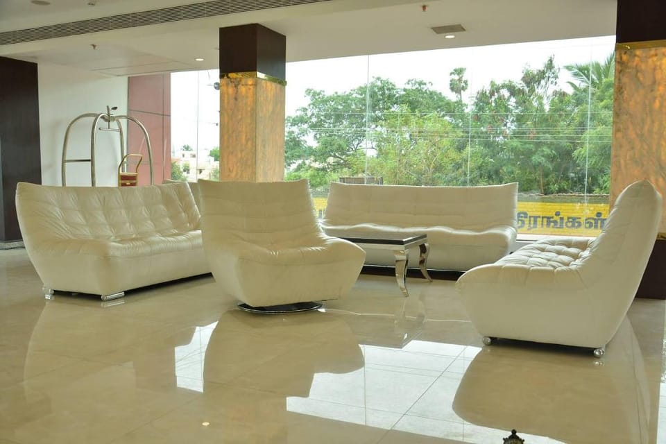 Hotel Palmyra Grand Suite Hotel in Tamil Nadu