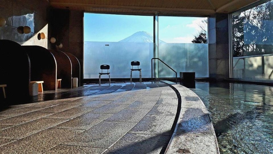 Lakeland Hotel Mizunosato Ryokan in Shizuoka Prefecture
