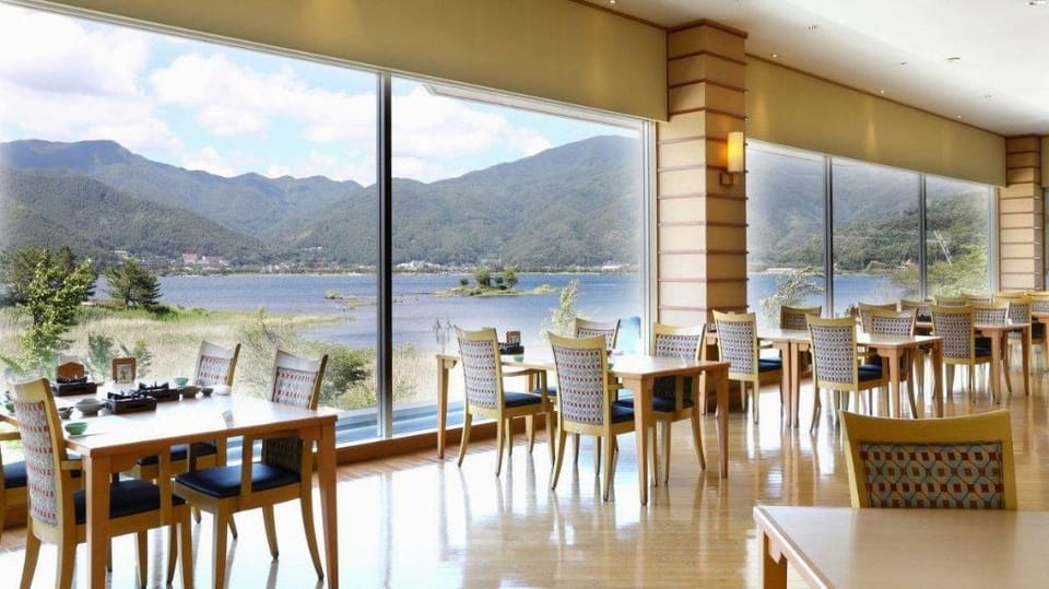 Lakeland Hotel Mizunosato Ryokan in Shizuoka Prefecture