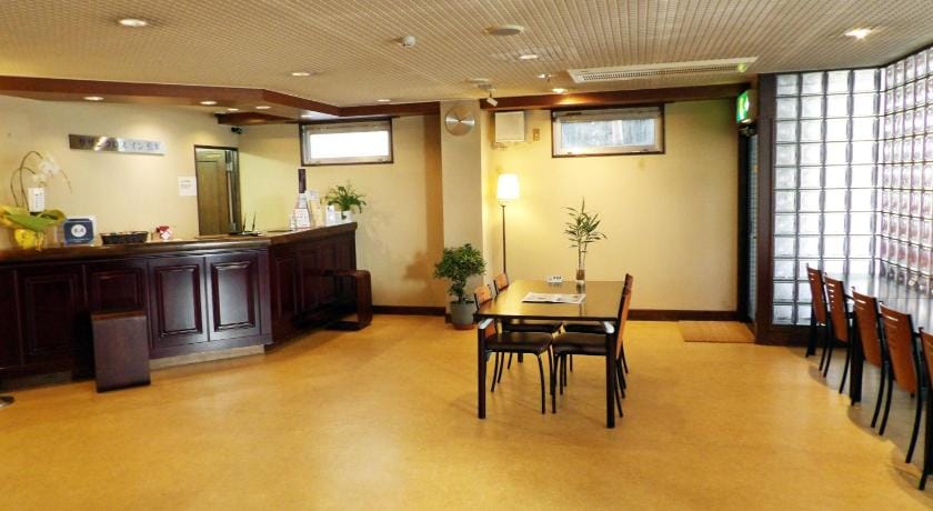 Southern Cross In Matsumoto Guest House Hotel in Nagano Prefecture