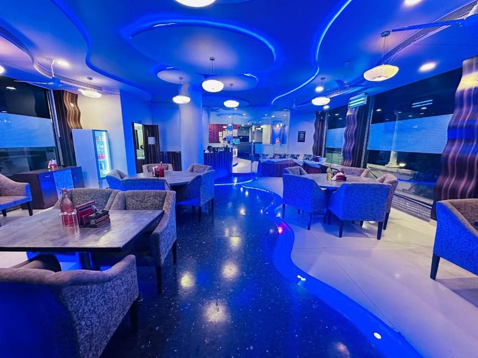 Saibaba International Supreme Hotel Hotel in Maharashtra