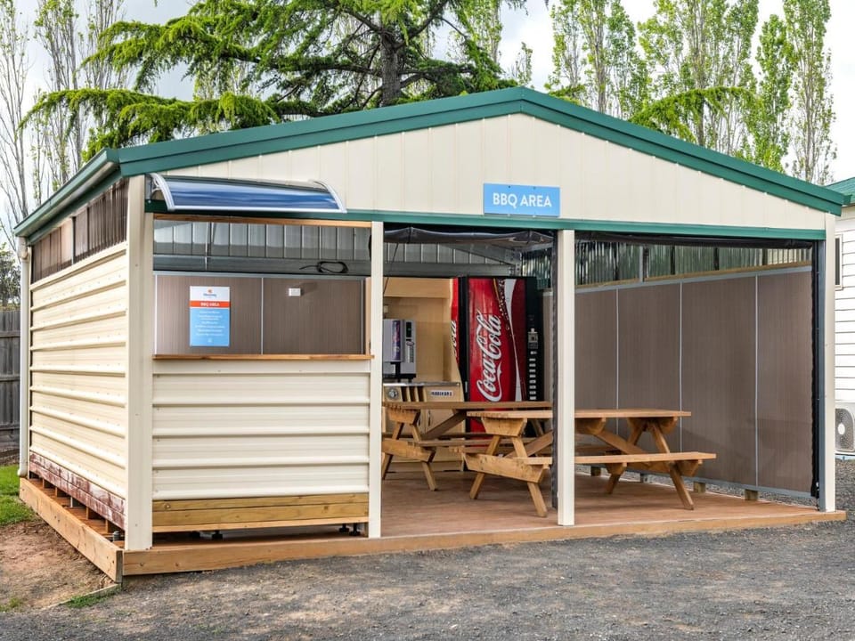 Discovery Parks - Hadspen Campground/ 
RV Resort in Tasmania