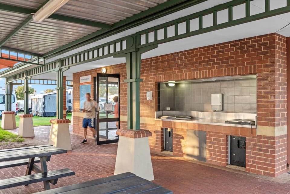 Discovery Parks - Perth Airport Campground/ 
RV Resort in Forrestfield