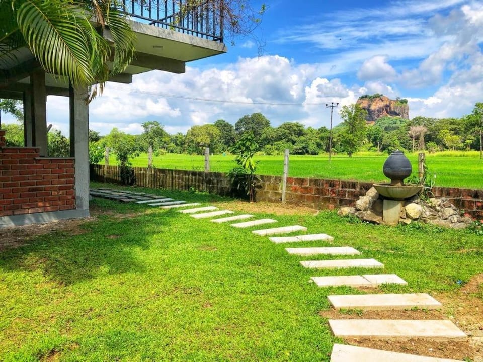 Kashyapa Kingdom View Home Vacation rental in Dambulla