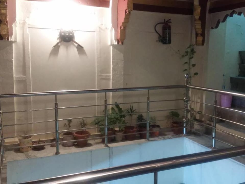 Kanha Paying Guest House Hotel in Varanasi