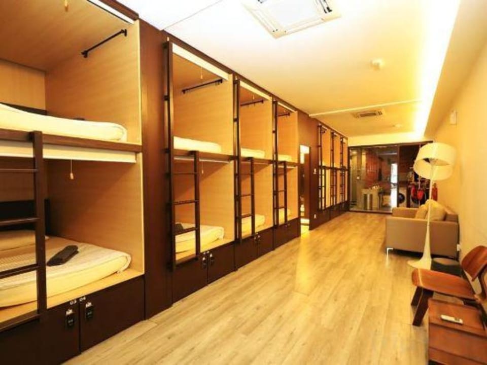 OYO 89809 Sogor Girls Dormitory Female Only Hotel in George Town