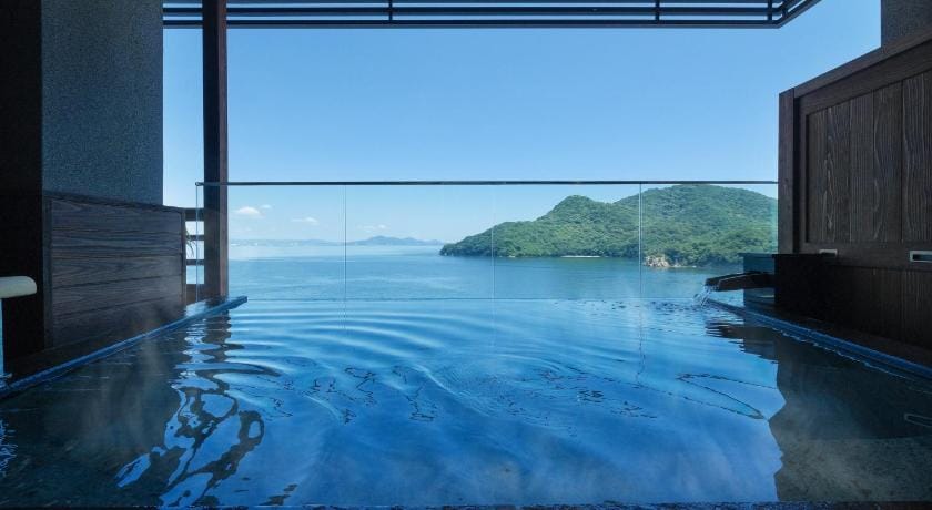 Keishokan Sazanamitei Guest House Ryokan in Hiroshima Prefecture