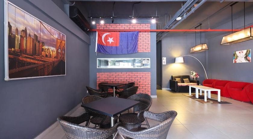 Super OYO 246 Link Inn Hotel in Johor Bahru