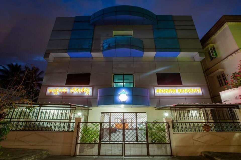 Treebo Akshaya Residency Hotel in Bengaluru