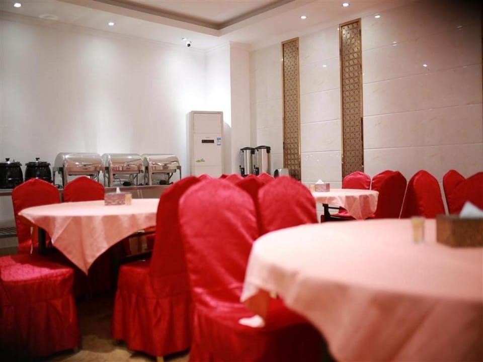GreenTree Inn Jiangsu Suzhou Yangchenghu Qianshuiwan Express Hotel Hotel in Suzhou