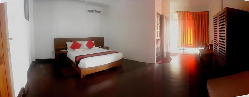 256 Townhouse Rest Bed and Breakfast in Kandy