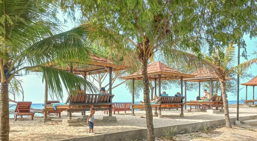 Nusa Indah Bungalows Bed and Breakfast in Pemenang