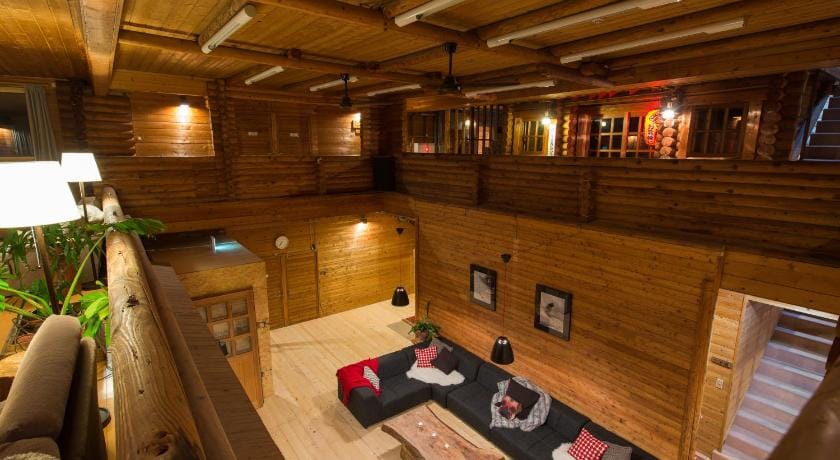 Moiwa Lodge Bed and Breakfast in Niseko