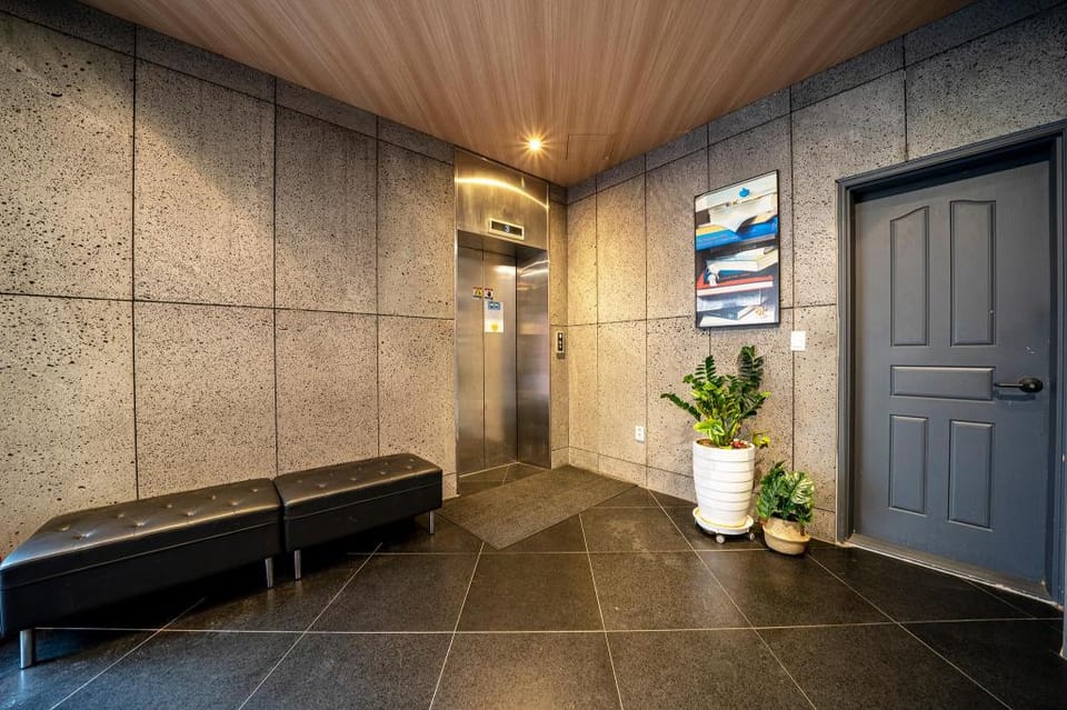 Hotel Haru Apartment in South Korea