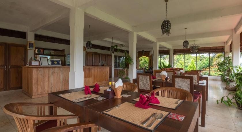 Lesong Hotel and Restaurant Hotel in Bali