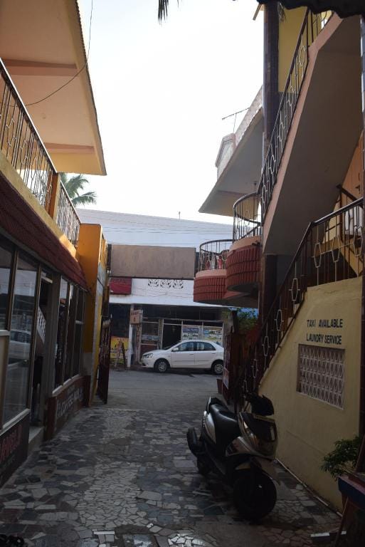 Vinodhara Guesthouse Hotel in Tamil Nadu