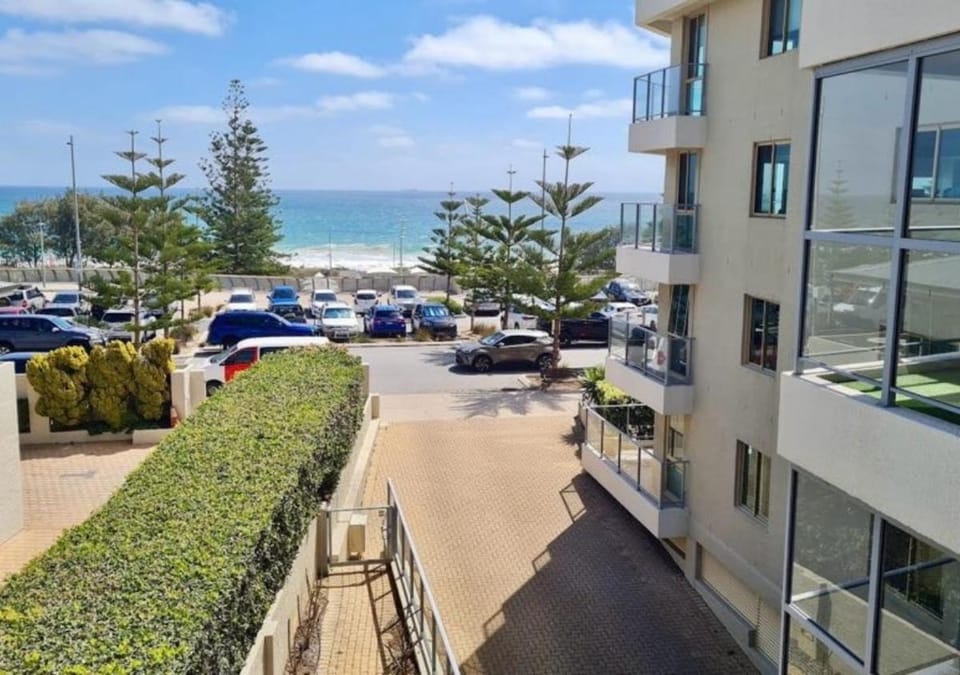 Sandcastles At The Beach Outstanding Location! Apartment in Perth