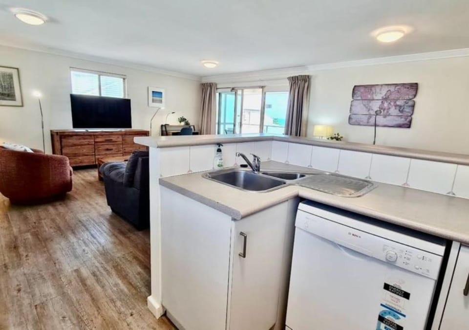 Sandcastles At The Beach Outstanding Location! Apartment in Perth