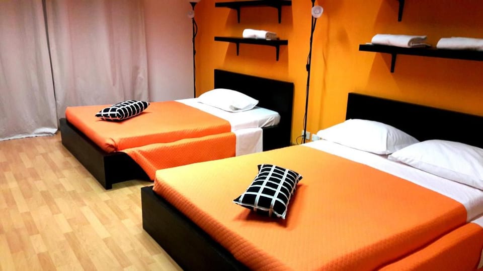 Guest House Pirelli Milano Bed and Breakfast in Milan