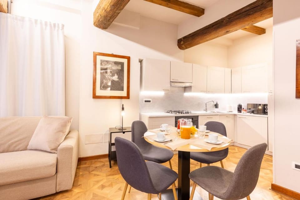 BolognaRoomscom - Falegnami Boutique Apartment in Bologna