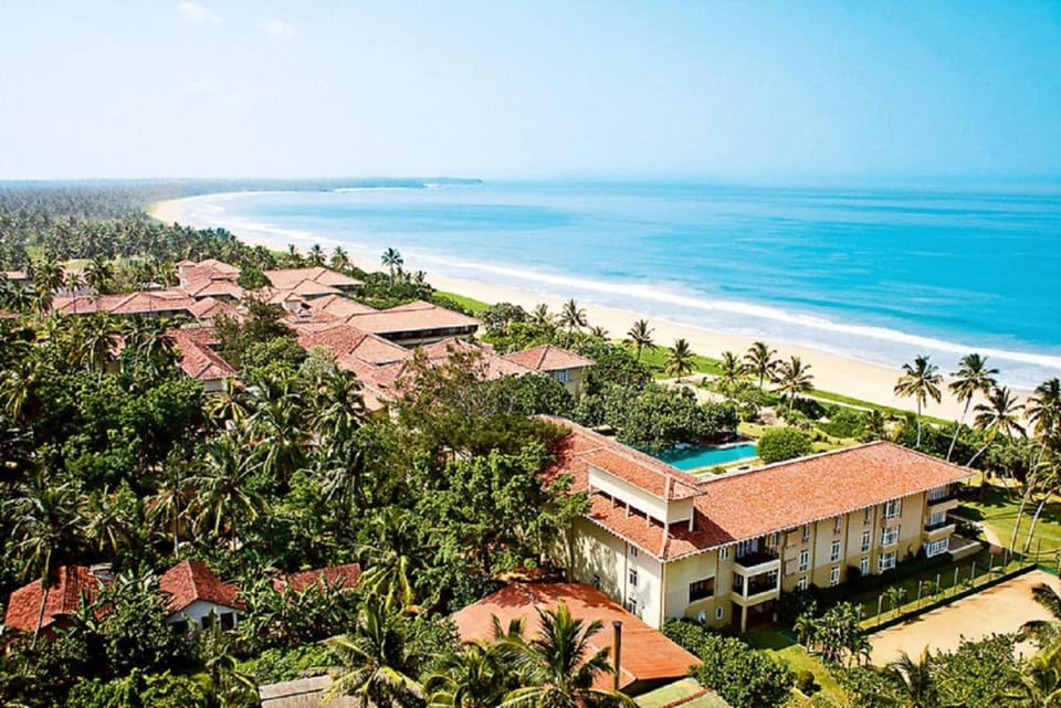 Walauwa The Villa Ahungalla Bed and Breakfast in Southern Province