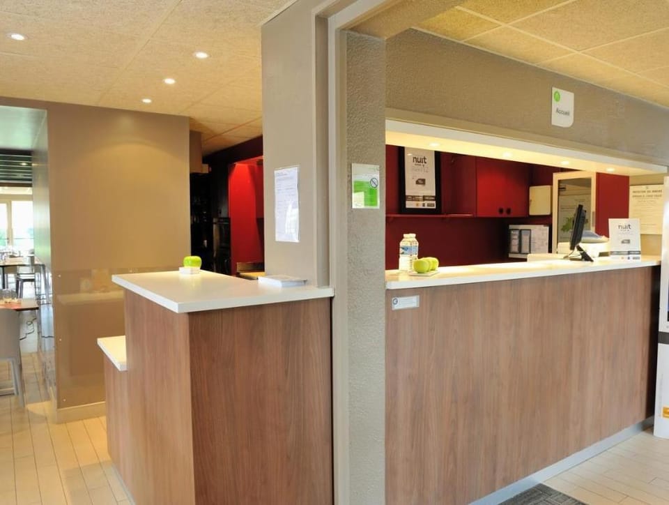 Kyriad Niort Est - La Crèche Hotel in Pays de la Loire