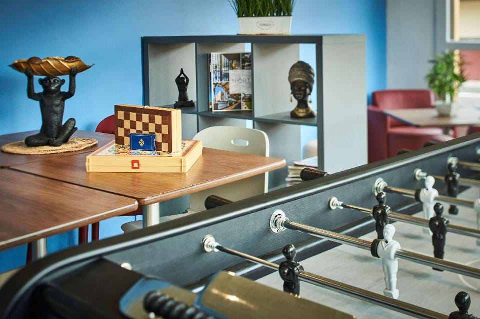 Kyriad Niort Est - La Crèche Hotel in Pays de la Loire