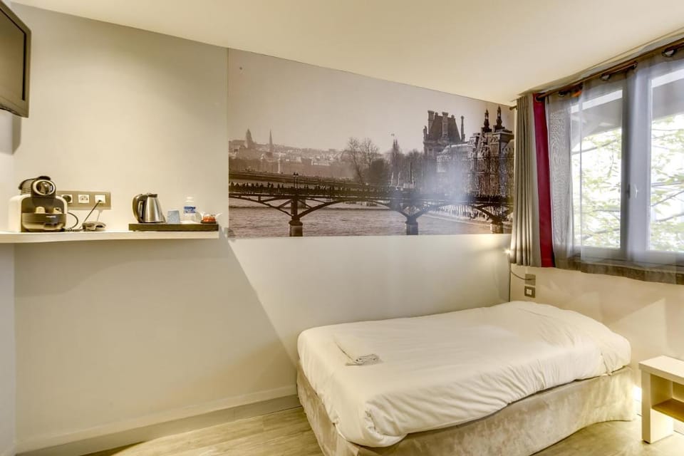 Hotel Kyriad Paris 12 Nation Hotel in Paris