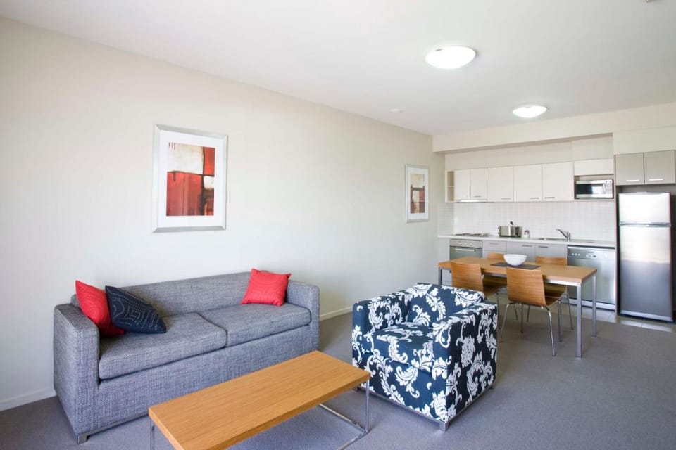 Gladstone Downtown Central Apartment Hotel Official Apartment hotel in Gladstone