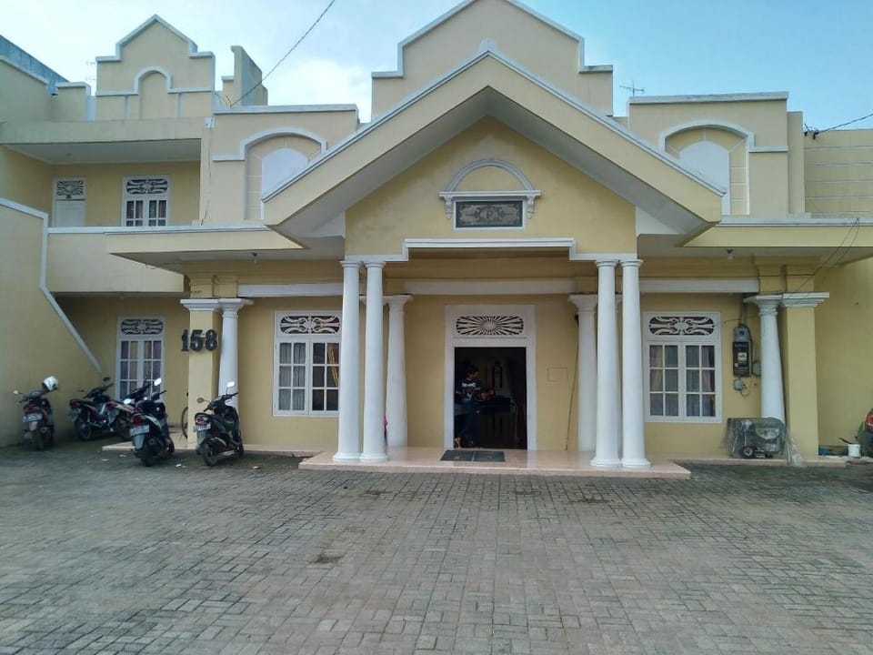 Hotel Pekalongan Syariah Mitra RedDoorz Hotel in Indonesia
