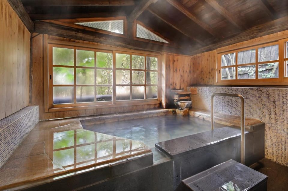 Yamashinobu Ryokan in Fukuoka Prefecture