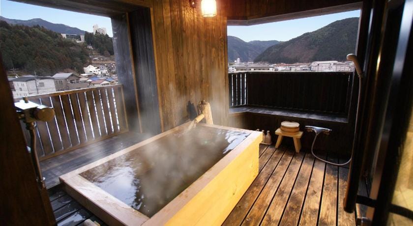 Gero Onsen Sasara Ryokan in Tokyo Prefecture