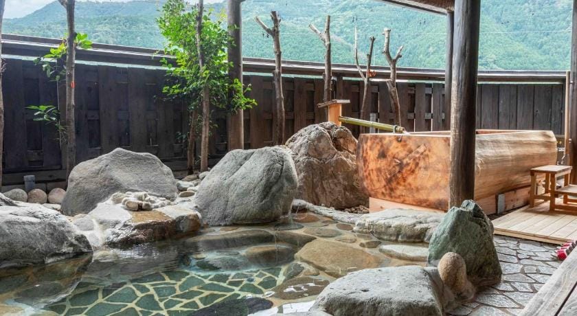 Gero Onsen Sasara Ryokan in Tokyo Prefecture