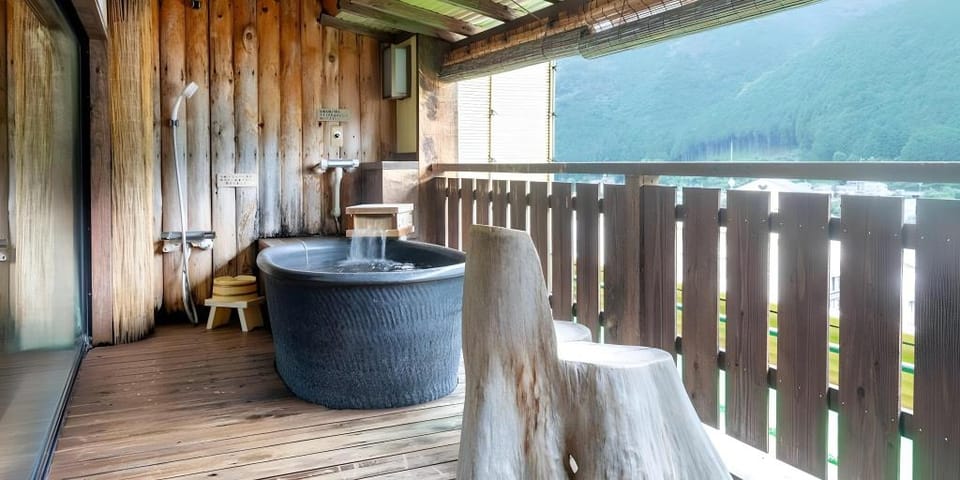 Gero Onsen Sasara Ryokan in Tokyo Prefecture