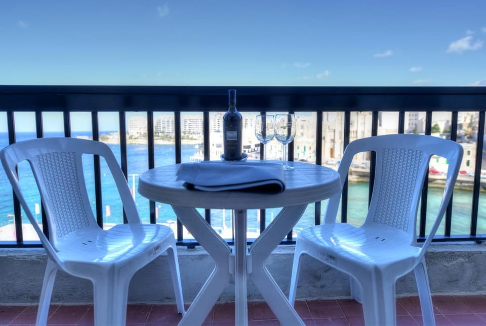St. Julian's Bay Hotel Hotel in Sliema