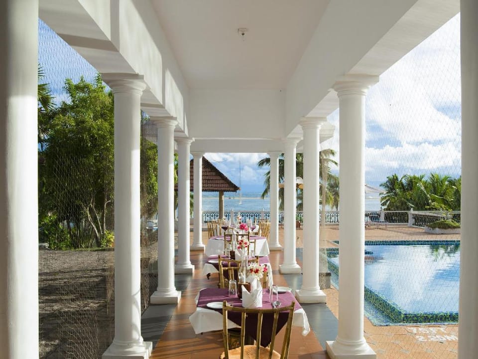 Isola Di Cocco Hotel in Thiruvananthapuram