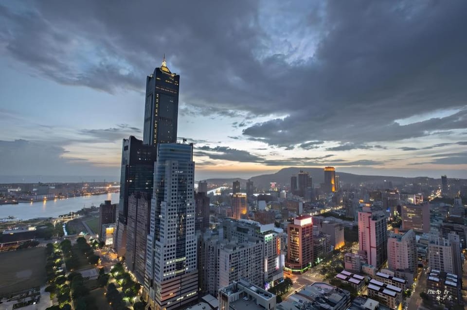 CT Theme Suite Apartment in Kaohsiung