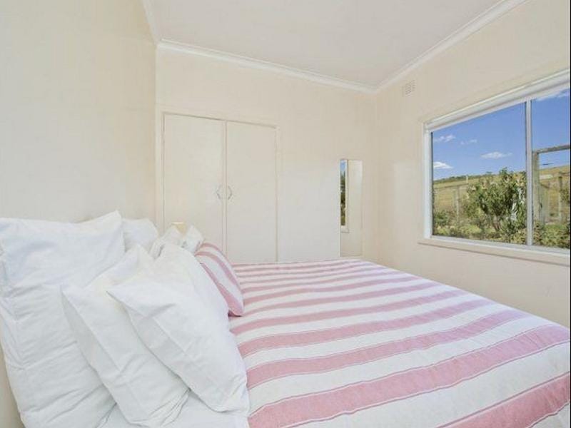 The Farm House Vacation rental in Johanna