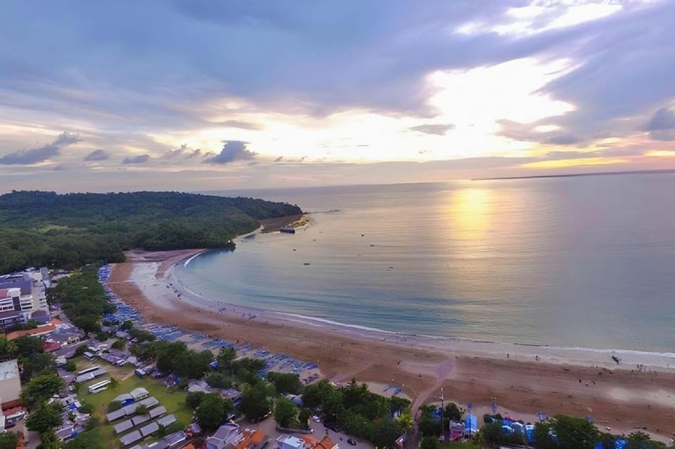 Holiday Beach Inn Hotel in West Java