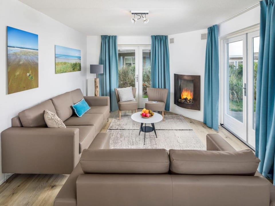 Villa near Dutch Beach with Garden Terrace Villa in Julianadorp